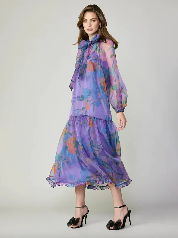 Flowing Long Sleeves Ruffle DressCurrent Air Long Sleeve Gathered Hem Dress