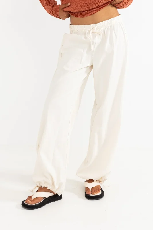 women's leggingsTrinny Parachute Pant Cream