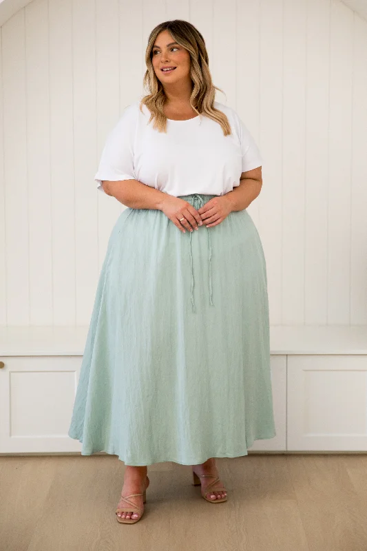 women's plus-size pantsLena Skirt | Mint