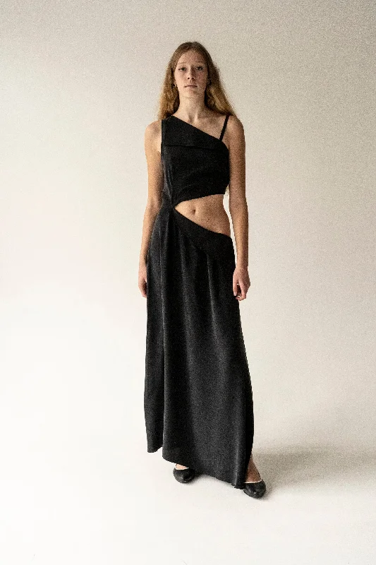 maxi dresses for winter (with tights)Black Pure Silk Katiusha Long Dress