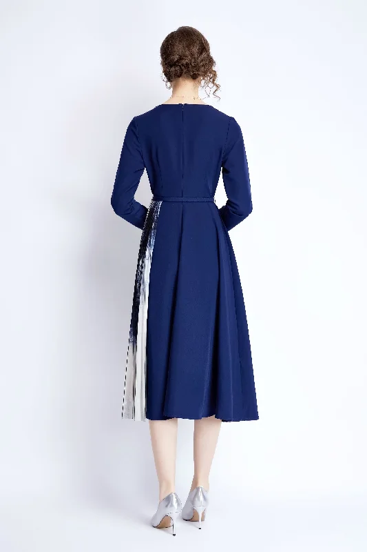 Fashionable Long Sleeves Off-the-Shoulder DressBlue Office A-line V-neck Long Sleeve Below Knee Dress